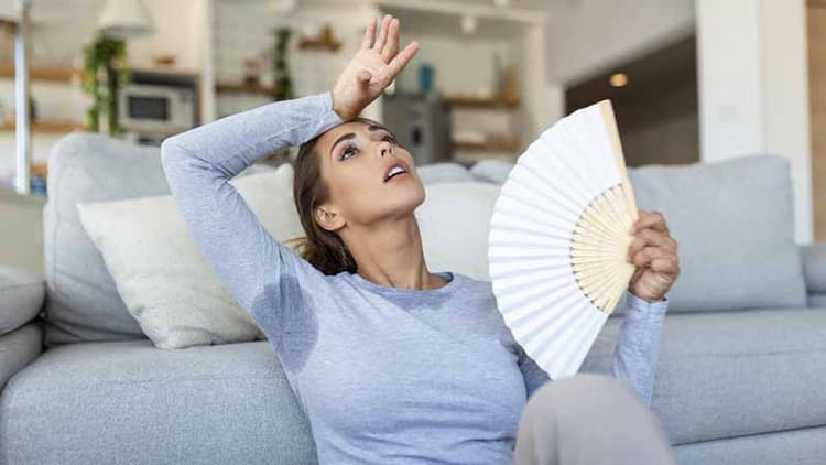 Causes and Solutions for Feeling Hot From Anxiety