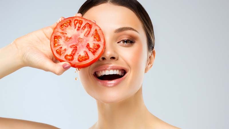 Can Applying Tomato On The Face Daily Benefit Your Skin?